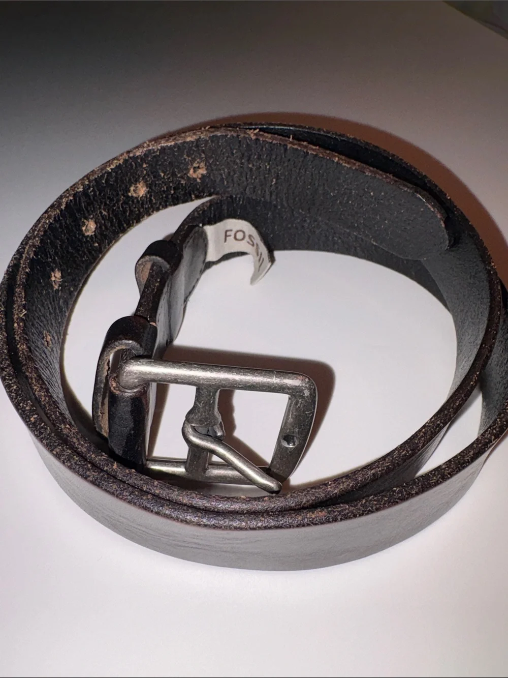 Fossil Men's Dark cowhide Leather Belt with Silver Buckle size 38 used